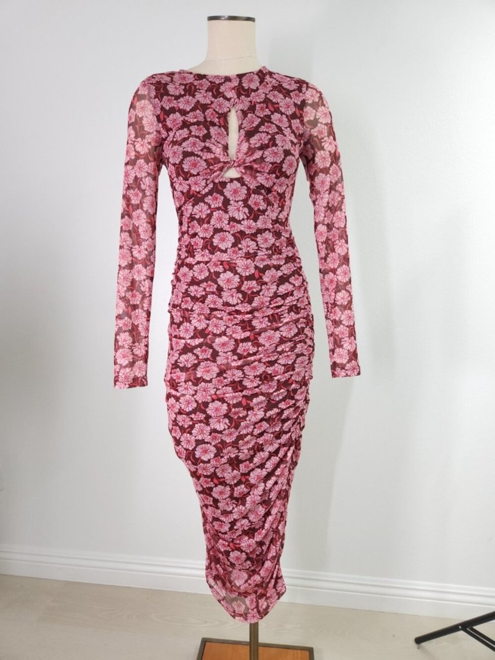 Minkpink Small Pink Floral Mesh Ruched Keyhole Twist Front Midi Bodycon Dress